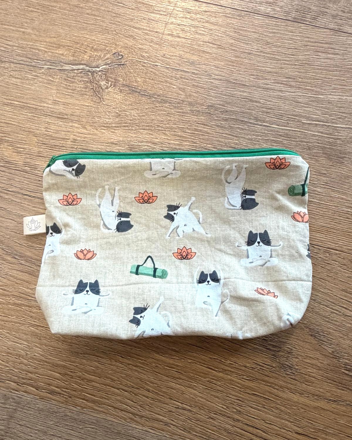 Pochette chats yogis