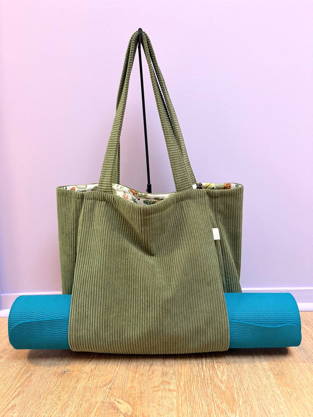 Sac de yoga kaki cousu main avec tapis